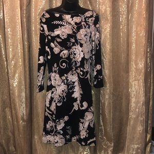 SOLD White House Black Market Knit Shift Dress